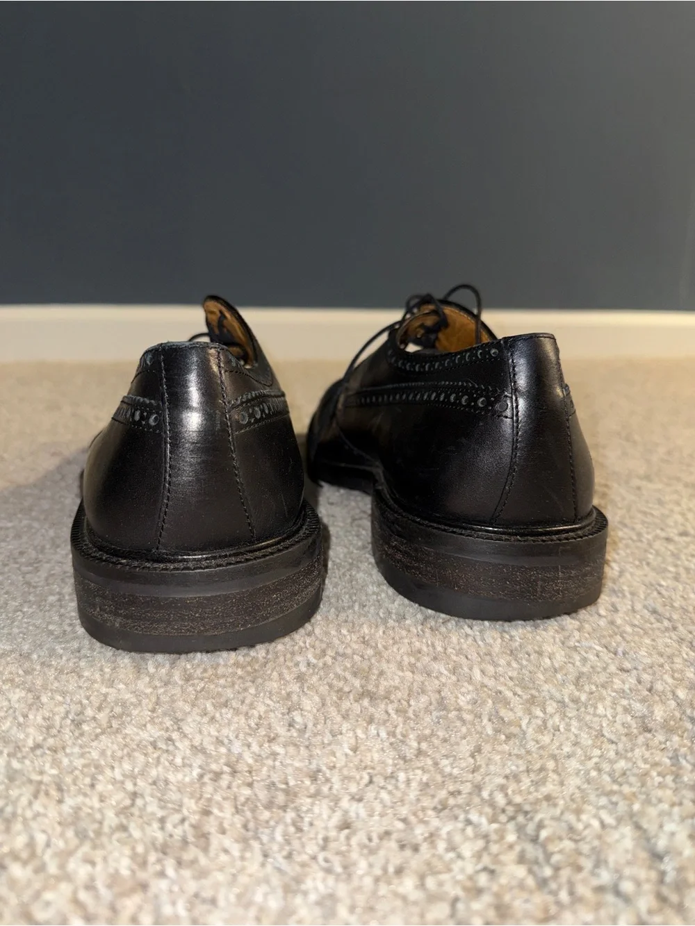 J Crew Men’s Black Leather Wingtip Oxfords
